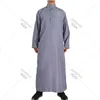 Etnische kleding moslim mode Midden -Oosten mannen met lange mouwen Arabische bemanning nek islamitische vaste kleur kaftan maxi dubai sets