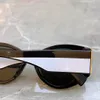 أسود أبيض بيضاوي Cateye النظارات الشمسية النساء الصيف شمس Gafas de sol Sonnenbrille UV400 ارتداء العين مع صندوق