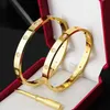 Love Screw Bracelet Fashion Designer Cuff Luxury Trendy Bangle 18k Gold Plated Steel for Women Men Bracelets Silver Classic Designer JewelryNarrow counter packing