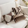 Kissensofa -Abdeckung marokkanischer exotischer Wind Tufted Stickel Quaste El BB Ethnisches Heimtextil 2pcs