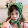 Beanie Skull Caps Frog hoofdband handgemaakte wol gebreide vrouwen winter warm zoet schattige oorhoed 230818