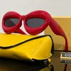 مصمم النظارات الشمسية الفاخرة للنساء نظارات نظارات واقية مستديرة الإطارات المصممة نظارة شمسية شخصية تقود سفر الشاطئ على الشاطئ العلبة