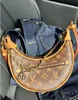 5atop luxe designer lus tas croissant tassen schouder hobo ontwerper portemonnee M81098 cosmetische half-maan stokbrood onderarm handtas crossbody metalen kettingcollectie