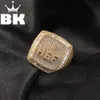 Anillos de boda Hip Hop Big Square DIY Nombre de letra personalizado Anillo de hombre Marca famosa Full Iced Out Micro Pave CZ Punk Rap Joyería personalizada 230821