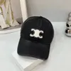 Projektant baseballowy Skullcap Fashion Mashed Denim Cap Sport Haftowany wizjer