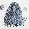 Halsdukar Fashion Luxury Brand Aztec Floral Tassel Viscose Shawl Scarf Lady High Quality Wrap Pashmina Stole Bufandas Muslim Hijab 230821