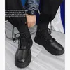 ブーツ秋の冬の靴下ブーツメンアンクルブーツプラットフォーム男性用ブラックシュー