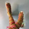 Sandaler Nya kvinnors tofflor Kvinnaplattform Cross bundet Casual Shoe Summer Sexig Lady Ankel Wrap Lace Up Plat Sandals R230821