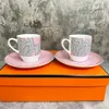 Mugs Classic Style Bone China Runway Coffee Cup 120 ml eftermiddag Te Mug Ceramic Gift Box 230818