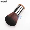 Ben spazzole per il trucco M112 Fondazione da viaggio Brush Magic Foundation Fondazione liquido Pennoga ad angolo Kabuki Fondazione Kabuki Brush Brush Bush Bush Strumenti HKD230821