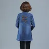 Женские куртки 2023 Весенняя осенняя женская джинсовая куртка вышита цветы средняя длина джинсовая одежда в одиночном грудном плазке 230821