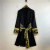 Mężczyźni jedwabna twórczość snu Kostek Kostek swobodny Kimono Blackobe Lekkie luksusowe retro wiatrower męski luźne domowe noszenie piżamy w stylu kurtka 259f