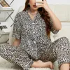 Vêtements de nuit pour femmes Sexy léopard imprimé Satin femmes pyjamas deux pièces ensemble été à manches courtes chemise pantalon costume décontracté Pijamas Homewear