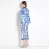 Kvinnors tvåbitar byxor Autumn Blue and White Porcelain Print Suit Female Vintage Bat Sleeve Top Flare Trousers Pieces Set Women