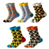 Herrensocken Mode Hip Hop Man kämmte Baumwolle Persönlichkeit Street Socken große Größe langer farbenfroher Scheck Print Unisex 36-43