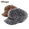 Basker Autumn Winter Leopard tryck BERET HAT Kvinnor Fashion Korea Femme Chapeau målare Hattar åttkantiga Sboy Cap 230821