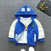 Giacche 1 2 3 4 5 6 anni Baby Boys Coats Spring Autunno Dinosauro Danosaur Bella Giacca con cappuccio per Boy Toddler Kids Ostrewear 230818