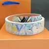 Designer Belts for Women Mens Standard Length Gold Letters Fine Leather Belt Fashion Classic Graffiti White Nice