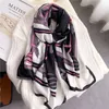 Scarpes Design Brand Women Starf Fashion Stampa Cotone Spring Winter Winter Hijabs Lady Pashmina Foulard Bandana Plaid 230821