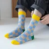 Herrensocken Mode Hip Hop Man kämmte Baumwolle Persönlichkeit Street Socken große Größe langer farbenfroher Scheck Print Unisex 36-43