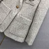 Designer-Jacke, Damen-Blazer, Top-Mantel, neu, gesticktes Abzeichen, Tweed-Blazer, lange Ärmel, Revers, drei Taschen, klassische Damenbekleidung, Designer-Jacken