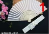 100 pcs Personalized Wedding Favors and Gifts for Guest Silk Fan Cloth Wedding Decoration Hand Folding Fans ZZ