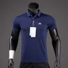 القمصان الخارجية في الهواء الطلق قمصان الجولف الصيفية الرجال غير الرسمي القمصان البولو القصيرة القصيرة الصيف التنفس السريع جاف جاف J Lindeberg Golf Wear Sports T Shirt 230818