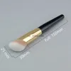 Pinceaux de maquillage PAT MCGRATH LABS - Pinceau de surbrillance Skin Fetish Sublime Perfection Pinceau biseauté du bout des doigts Flawless Conceal Blender Highlighter Brush HKD230821