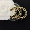 Fashion Designer Brooches Double Letter Brooch Vintage Lapel Pins Brooches for Women Cardigan Shirt Badge Luxury Jewelry Gifts