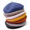 Basker vinter kvinnor ull fransk konstnär stil varm mössa hatt retro vanlig basker fast färg elegant dam alla matchade höstmössor 230822