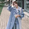 Damengrabenmäntel Frauen Frühling Herbst 2023 Mode Doppelbrust-Schnür-up Blue Long Windbreaker Cobe Frauen Lose Casual Oversize