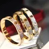 Bracciale di design di lusso da donna Coppia bracciali con diamanti Gioielli di moda in acciaio inossidabile in mano Regalo di San Valentino per la fidanzata Proposta di matrimonio all'ingrosso D0ZJ
