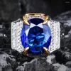 Clusterringe blaue Gemsteine ​​Sapphire Topaz Zirkon Diamonds Bague für Männer 18k Gold gefülltes Schmuck Bijoux Vintage Fingerzubehör cool