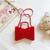 Totes 2023 Nouveaux enfants Belle gelée Sac Papillon Messenger Vacances Sacs de plage Mini sac à main PVC Designer Guess Shopping Sacs à main HKD230822