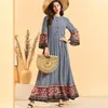 Robes décontractées Vintage Ethnique Imprimé Boutonné Maxi Robe Longue Confortable Viscose Manches Évasées Arabe Oman Swing Une Ligne