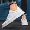 Waterschoenen Men schoenen veter mode echte lederen bord schoen comfortabel casual schoenen mannen buiten mannelijke sneakers teniz masculino hkd230822