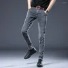 Jeans pour hommes style vintage pantalons pour hommes coupe ajustée taille moyenne conception de bouton grande taille pantalon crayon skinny classique