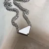 Дизайнерское ожерелье перевернутое треугольное подвес