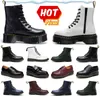 2023 Bottes de créateurs de luxe Bottes courtes Doc Martens Designer Hommes Femmes Marten Haute Cuir Hiver Bottines De Neige Bas Cheville Chaussures 36-45