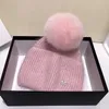 Beanieskull Kapaklar Şapka Gerçek Kürk Pom Poms Kadın Açık Mekan Sıcak Kafataları Beanie Kış Tavşan Örtü Kalk Kapak Noel 230821