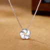 Kedjor Foyuan Silver Color Korean Edition Simple Flower Necklace Fashionabla och Elegant Style Collar Chain Sweet Jewelry