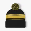 Berets Foliumpiniae Knit Hat Outdoor Windproof Warm Jacquard Splicing Fur Ball Rap Skateboarding Unisex