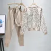 سراويل سراويل للسيدات من ربيع الخريف 3 مجموعات من سيارات Cardigan Tracksuits عتيقة Cardigans معطف معطف القصيرة القصيرة حريم الدعاوى الحريم