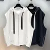 Damesvesten Hong Kong Hooded Vest met koele en trendy exterieurontwerp Mouwloze spleet voor ritssluiting voor een ontspannen veelzijdige vrouw