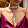 Chaînes élégantes longues blanches baroques collier de perles pour femmes perles robe colliers pull chaîne bijoux de fête de mariage