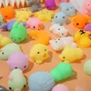 Dekompression Spielzeug 100pcs Mochi Squishy Kawaii Mini Tiere Squishies Stressabbau Spielzeug für Kinder Jungen Mädchen Geburtstagsgeschenke Party Preise 230821