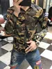 Męskie koszule swobodne sprężyna długie rękawie Slim Shirt Men Fancy Ropa Hombre Sukienka Streetwear Camouflage Camisa Masculina 230822