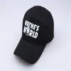 В целом чернокожие бейсбольные шапки Whore World World Hip Hip Hop Hat Sunhat Wayne's World Hat Costum