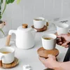 Koppar Saucers Creative Wood Handle Coffee Set Nordic Style Ceramic Matte White and Black Cup Tray 260 ml