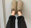 Super mini bottes de neige à plateforme pour femmes, bottes chaudes décontractées en peluche en peau de mouton australienne, beaux cadeaux, offre spéciale